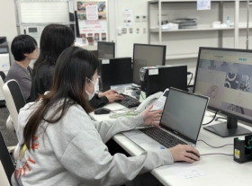 社員の隣で作業いただくので、困りごとがあっても聞きやすい環境です。