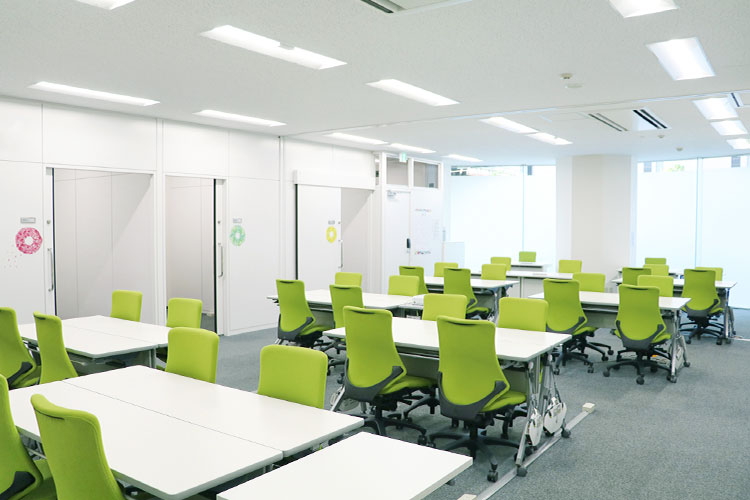 広々としたスペースで集中しやすい環境