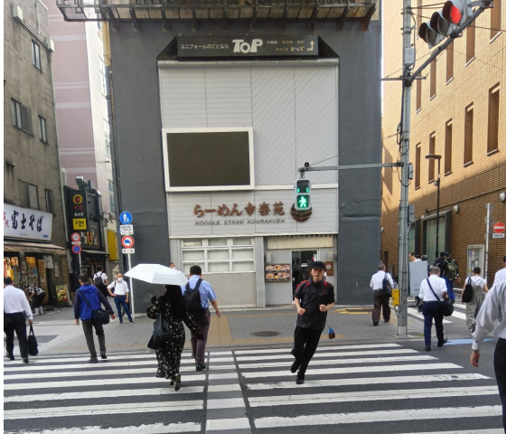 秋葉原駅からの道のり2